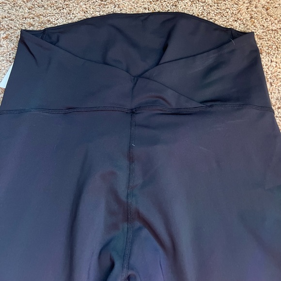 Ingrid and Isabel maternity bike short - Picture 4 of 5